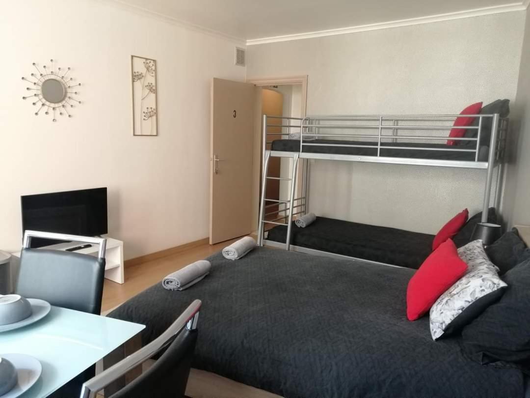 Chambre 2/4P Confortable Остенде Екстериор снимка
